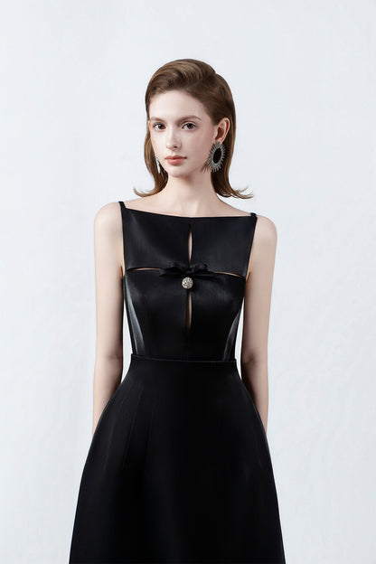 black A-line midi dress, DeTHEIA