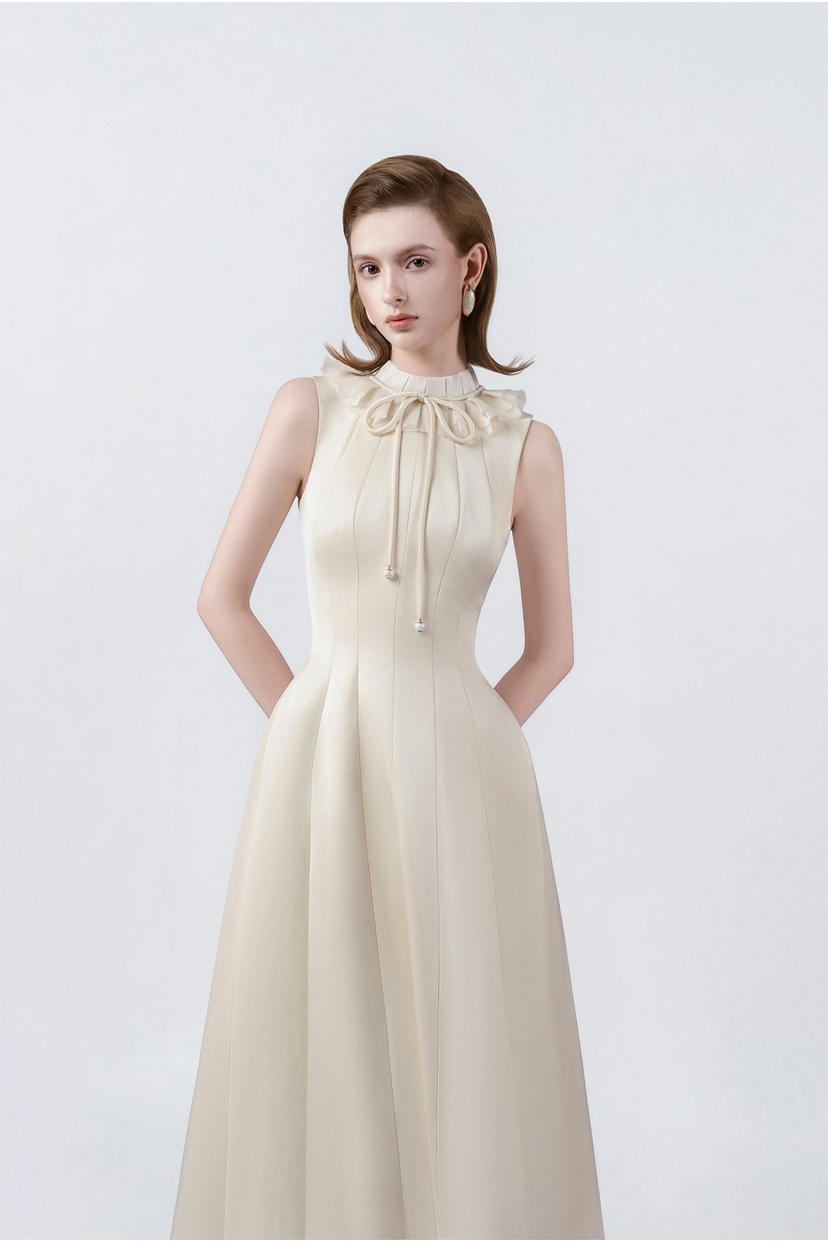 beige ruffle-collar midi dress, DeTHEIA De Nona Cometa