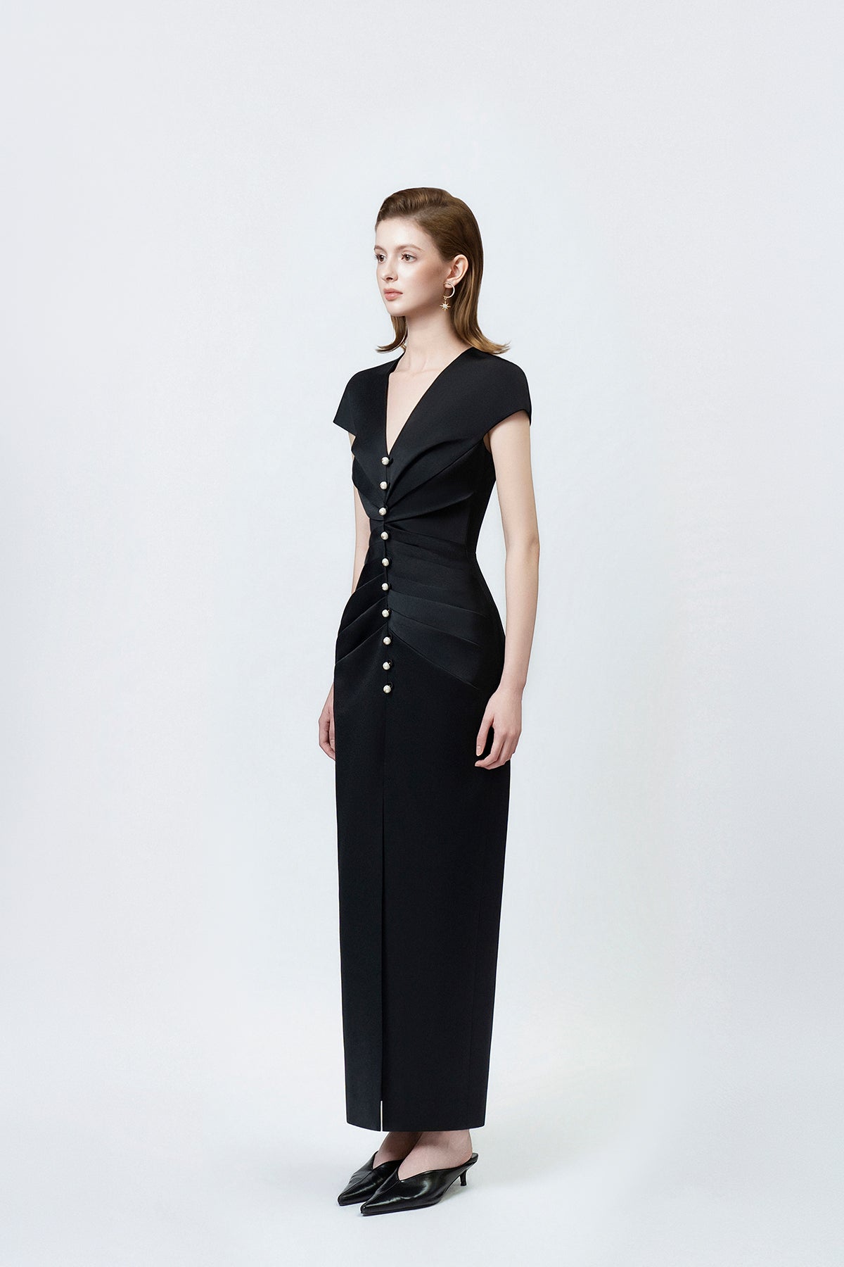 black body-skimming pencil midi dress, DeTHEIA