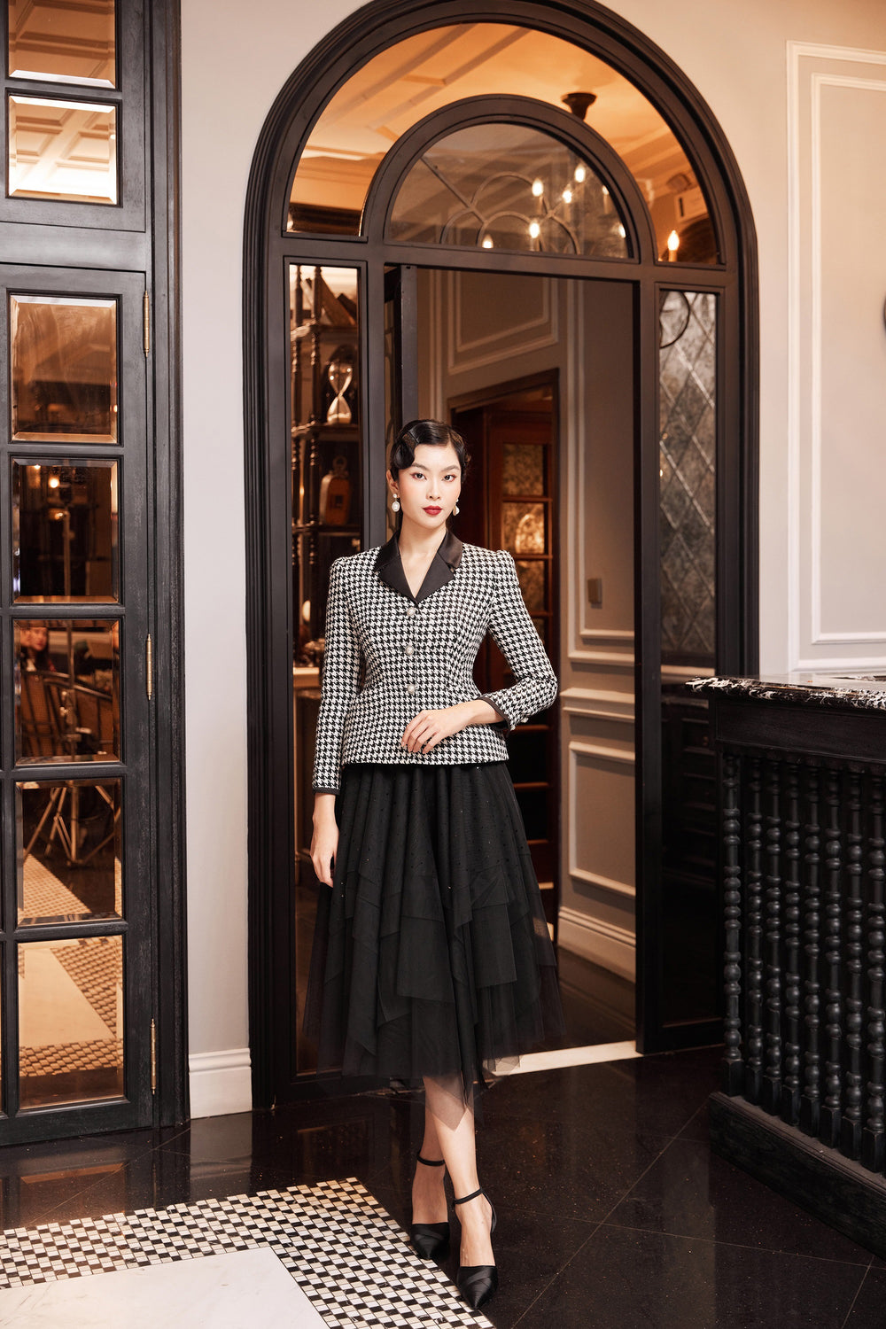 Odette-blazer-editorial